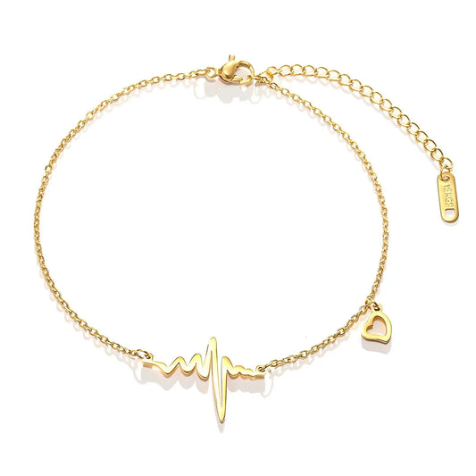 18K Gold Plated Stainless Steel Hearts Bracelet - Stylish Wrist Accessory Delta Jewel